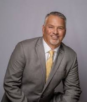 Ernie Jackson, Recognized by BestAgents.us as a 2024 Top Agent