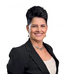 Carolyn Crosby, Recognized by BestAgents.us as a 2024 Top Agent