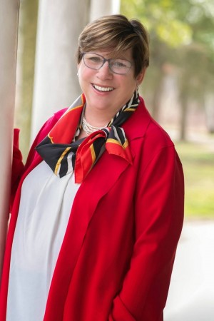 Linda Alexandroff, Recognized by BestAgents.us as a 2024 Top Agent