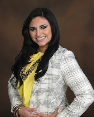 Delia Longoria, Recognized by BestAgents.us as a 2024 Top Agent