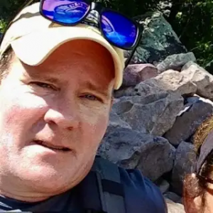 Tom Barton, MD: A Pillar of Excellence in Anesthesiology and Critical Care Medicine in Hines, IL