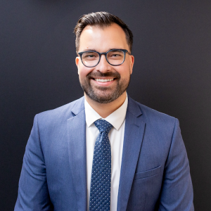 Top Diabetes Educator, Roger E. Warn, MS, RDN, CDCES, Enhances Patient Care at Summit Health