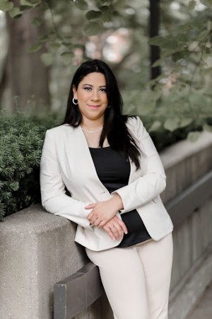 Mare Muccigrosso, Recognized by BestAgents.us as a 2024 Top Agent