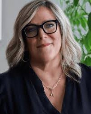 Angela Rehm, Recognized by BestAgents.us as a 2024 Top Agent 