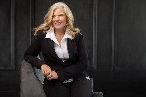 Christa Dereemer, Recognized by BestAgents.us as a 2024 Top Agent 