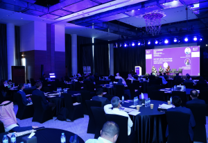 Middle Eastern business leaders exchange ideas on transforming digital experiences.