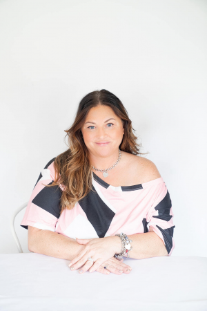 Christina Murrell, Recognized by BestAgents.us as a 2024 Top Agent