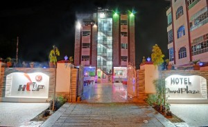 Hotelomniplaza front