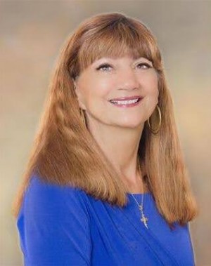 Sandy Albanese, Recognized by BestAgents.us as a 2024 Top Agent 