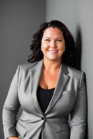 Amanda Becerra-Newhall, Recognized by BestAgents.us as a 2024 Top Agent 