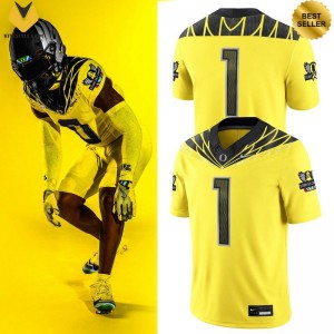 Oregon Ducks Stomp Out Cancer Hoodie is newly introduced