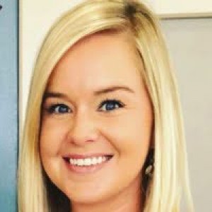 Lauren Blevins, Recognized by BestAgents.us as a 2024 Top Agent 