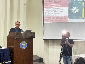 M Zakir Hossain Khan, Chief Executive, Change Initiative delivers keynote presentation