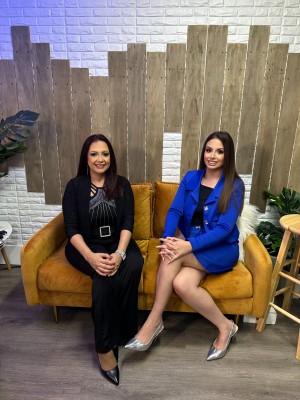 Onahira and Luisa Rivas 3