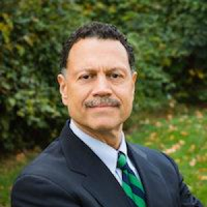 Dr. Oscar Ellison III: A Leader in Personalized Medical Care and Community Health Initiatives