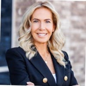 Paula Rigau, Recognized by BestAgents.us as a 2024 Top Agent 
