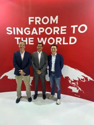 Co-founders of XDC Trade Network and GTRV (L-R: Rupert Sayer, Sunil Senapati, Kelvin Tan)