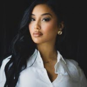 Carolina Quinones, Recognized by BestAgents.us as a 2024 Top Agent 