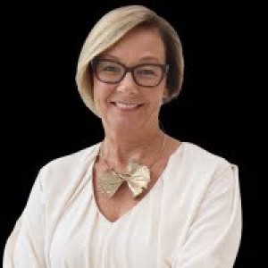 Carin van Acker, Recognized by BestAgents.us as a 2024 Top Agent 