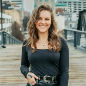 Kristi Bowman: Guiding Clients Through Their Real Estate Journeys with Expertise and Heart