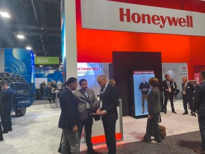 axelera technologies ausa honeywell joystick