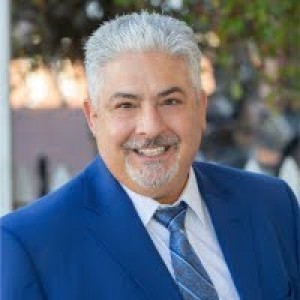 Eric Kiamie, Recognized by BestAgents.us as a 2024 Top Agent 