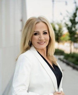 Krystyna Stachurska-Saletnik, Recognized by BestAgents.us as a 2024 Top Agent 