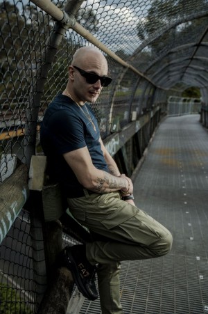 Australian Hip-Hop Artist Zanda Elwood Debuts Amongst Da Khaos: A Raw Journey of Mental Health and Resilience