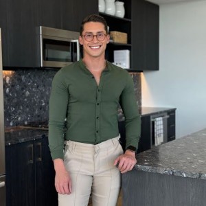 Louise Rodriguez, Recognized by BestAgents.us as a 2024 Top Agent 