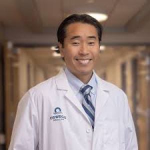 Dr. Robert Ogg Joins Oswego Health Medical Practice: A New Era of Orthopedic Excellence Begins