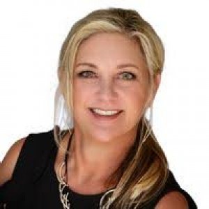 Lynn Evans, Recognized by BestAgents.us as a 2024 Top Agent 
