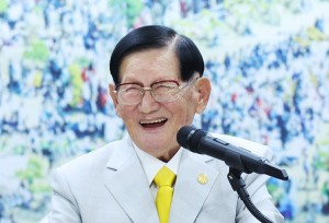 Chairman Lee Man-hee of Shincheonji Church of Jesus