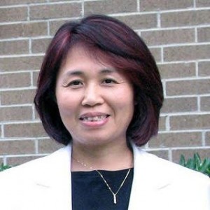 Introducing Dr. Liang Hui Peng: Expert Acupuncturist and Holistic Medicine Practitioner