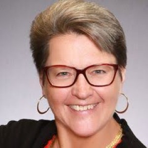 Mary Wallace, Recognized by BestAgents.us as a 2024 Top Agent 