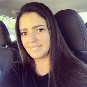 Amber Hawkins, Recognized by BestAgents.us as a 2024 Top Agent 