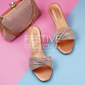 Walkeaze: Transforming Women's Fashion with Chic Footwear and Accessories