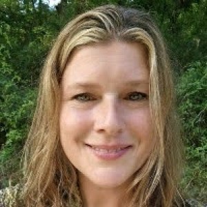 Frances Smith, Recognized by BestAgents.us as a 2024 Top Agent 