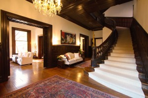 Louisville Bourbon Inn Mansion