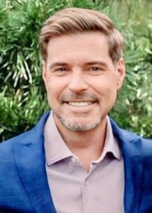 Douglas “D.J.” Hale, Recognized by BestAgents.us as a 2024 Top Agent 