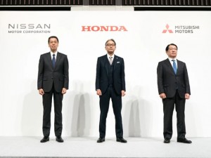 Honda and Nissan Decided to Merge by 2026