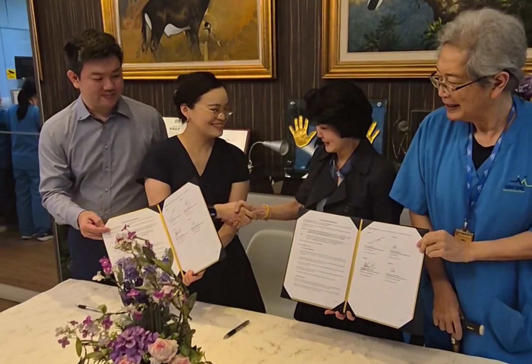 Signing of the collaboration