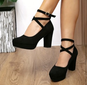 Venturia is making High-fashion Accessible with its Online Walmart Line