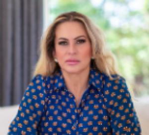 Fabiola Thode, Recognized by BestAgents.us as a 2025 Top Agent 