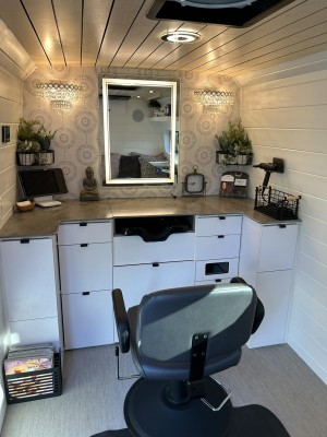 mobile beauty salon