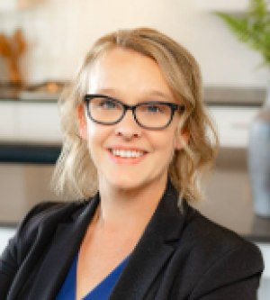 Jennifer Brown, Recognized by BestAgents.us as a 2025 Top Agent 