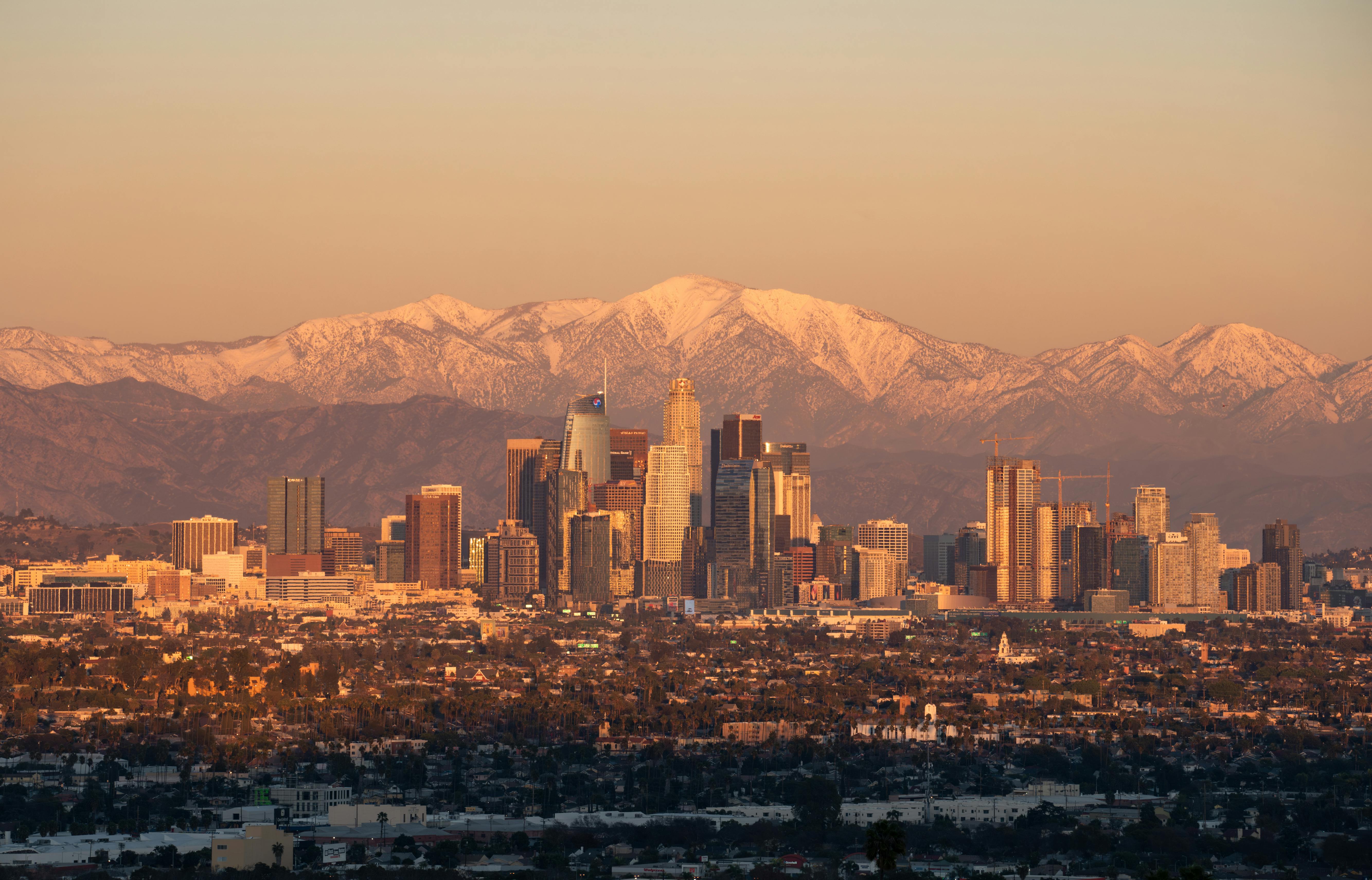 Bankruptcy After Sudden Loss: OakTree Law Offers Legal Insights for Wildfire-Affected Los Angeles Businesses