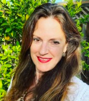 Nancy Soliz, Recognized by BestAgents.us as a 2025 Top Agent