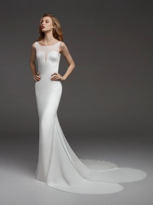 Rapsimo’s Tips to Choose the Perfect Dress According to Body Types 