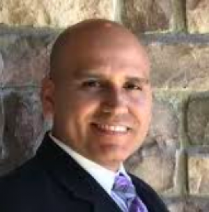 Juan Chumbiauca, Recognized by BestAgents.us as a 2025 Top Agent