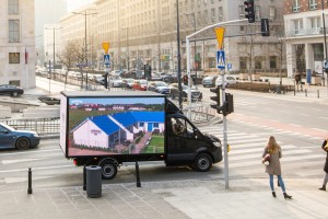 BoxLED_Screen-LED_advertising_van_Warsaw
